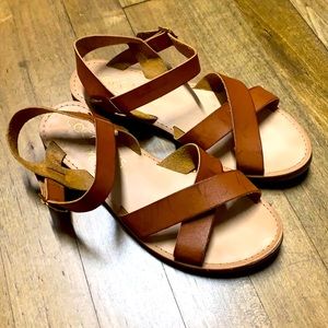 Flat strappy sandals
